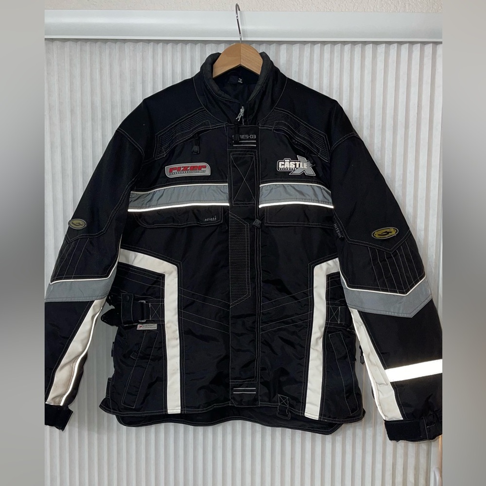 Men’s size Large CastleX Snowmobile Jacket Rider-Series-03